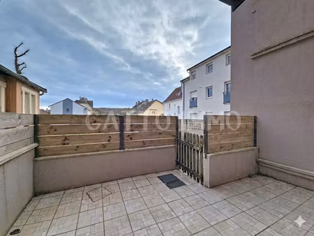 amneville // f3 de 74m2 avec terrasse // garage // cave // p