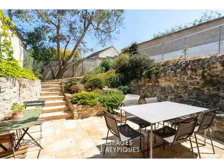 ancien corps de ferme revisité au coeur du village de villiers st frédéric