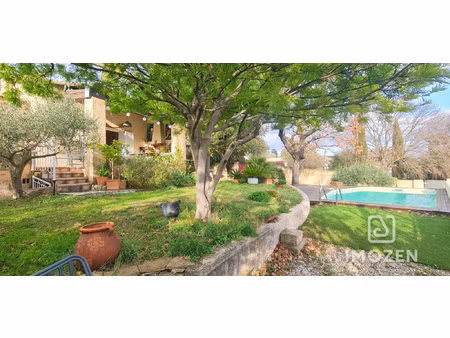 maison t5 de 145m2 avec garage