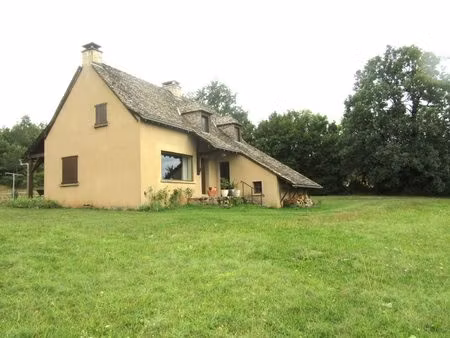 exclusivite salles la source villa t4 sur 2ha 18a 98ca dont 4300