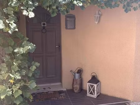 maison de charme à veauchette avec piscine