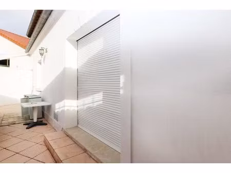 montreuil-solidarité-carnot-maison 6 pièces avec cour