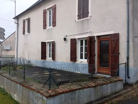 vente maison 5 pièces 135 m² à ourouer-les-bourdelins (18350)  66 000 €