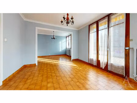 vente maison 6 pièces  145.00m²  saint