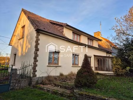 maison de plain pied à restaurer  en campagne  avec 3 hectares de terrain