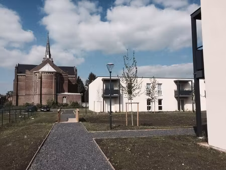 quartier frais marais -jolies prestations pour ce t3 avec pkg  terrasse