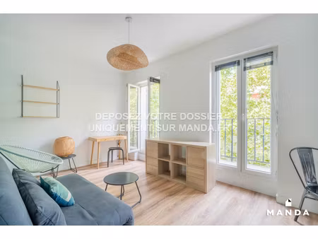 t2 meublé avec balcon – marseille