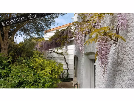 maison 152 m2  proche centre commercial leclerc  les sables