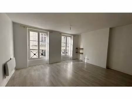 studio en hyper centre