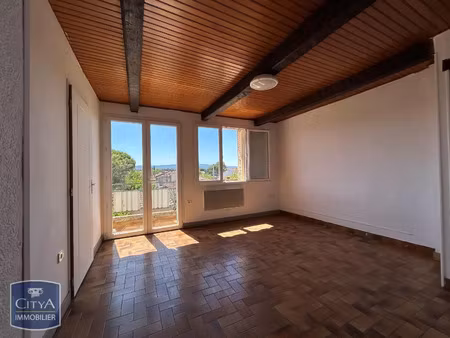 appartement à louer 3 pièces 43.91 m² - carpentras (84) - 494€