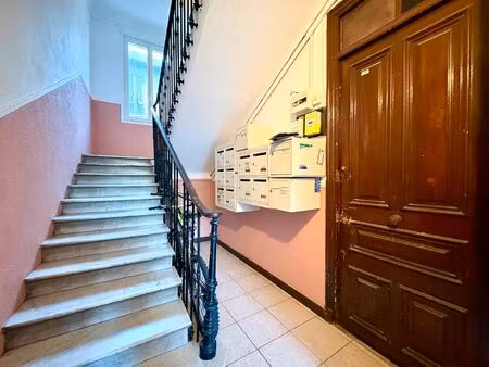 vente appartement 1 pièce 27 m² nice (06300)