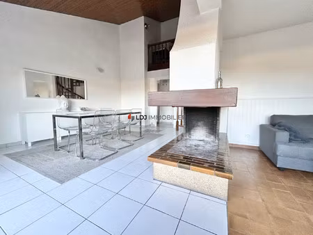 location appartement 3 pièces 93m² amelie les bains palalda 66110