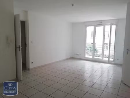 appartement à louer 2 pièces 55.48 m² - nîmes (30) - 640€