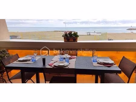 bien exceptionnel à la vente - magnifique t3 de 70m2 en front de mer