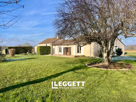 maison 5 pièce(s)  eymet