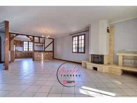 maison neuville aux bois