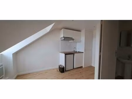 studio/ 2p rue des recollets 21.05m²