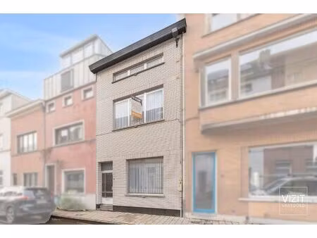 ruime woning met 4 slaapkamers nabij centrum gent