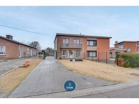 rustig gelegen gezinswoning met epc label b te veldwezelt !