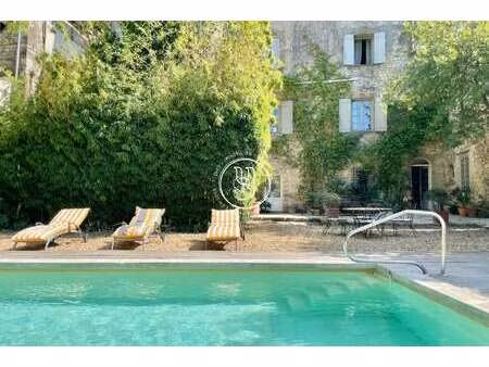 villa de luxe à vendre à uzès : 950 000 € | 390m²