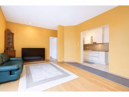 in jette  authentiek wonen vlak bij belgica