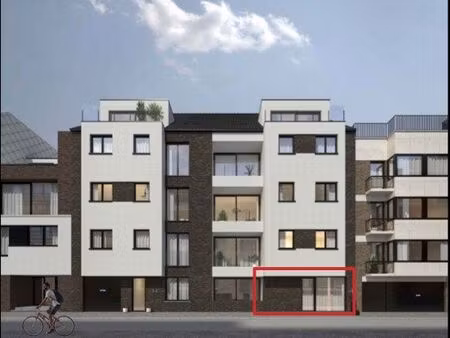 super energiezuinige ben handelsruimte op centrale ligging te blankenberge met goede zicht