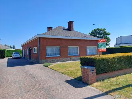 ruime alleenstaande villa