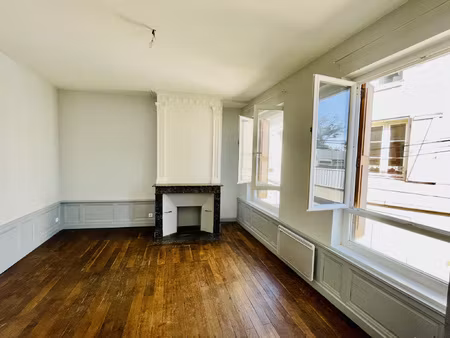 location maison 3 pièces 64m² chatellerault 86100