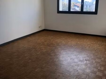 location appartement 2 pièces 35 m² à marseille 9 (13009)