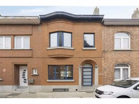 huis te koop in sint-pieters-leeuw