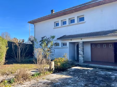 vente maison 4 pièces 102 m² lourdes (65100)