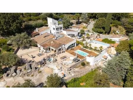 villa de luxe à vendre à grimaud : 4 725 000 € | 591m²