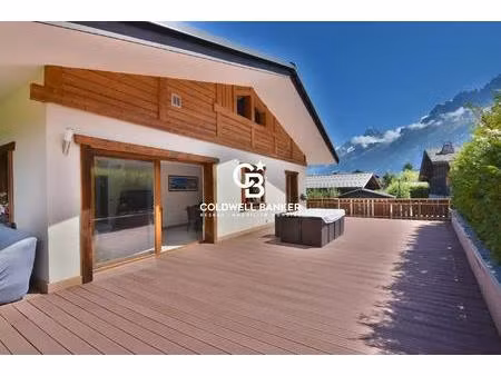 chalet 8 pièces avec vue sur le mont-blanc – les houches (secteur la griaz)