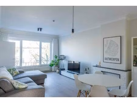 appartement te koop in wilrijk met 1 slaapkamer