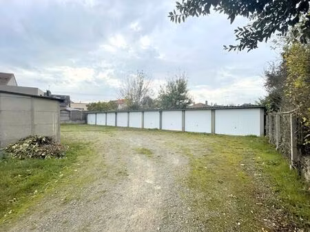 lot de 15 garages - le mans - batignolles