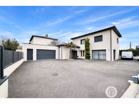 villa comptenporaine