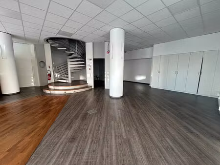vente local commercial  513.00m²  saint