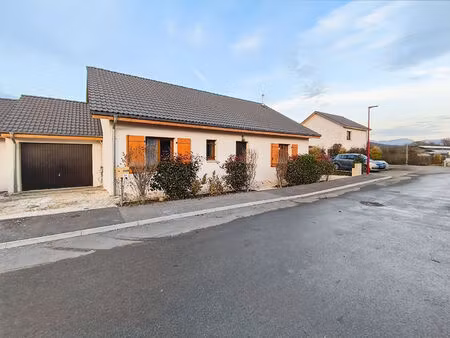 vente maison 4 pièces  96.13m²  hauteville