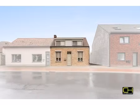 huis te koop in lembeke met 2 slaapkamers