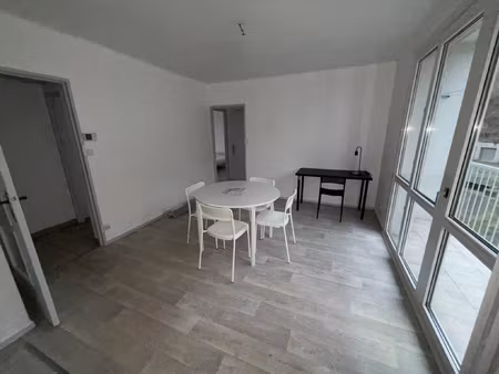 location appartement 4 pièces 71m² joeuf 54240