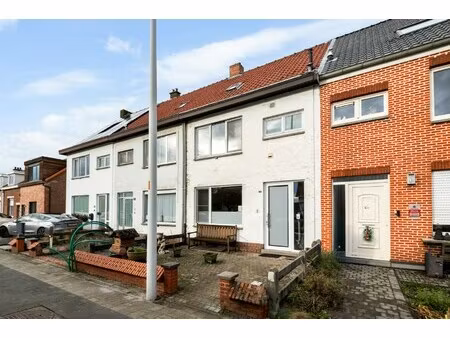 huis te koop in kalmthout met 4 slaapkamers