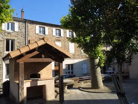 location appartement 4 pièces 83 m² à saint-uze (26240)