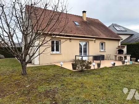 vente maison 5 pièces 100 m² à luynes (37230)  299 000 €