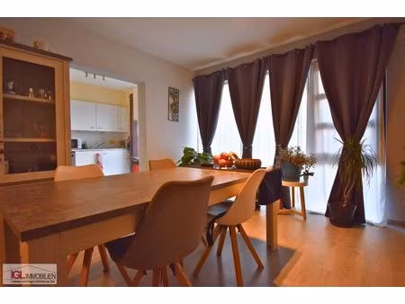 duplexappartement met 2 slaapkamers te huur in buizingen