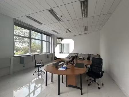 vente bureau noisy le grand 93160