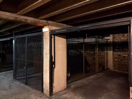 paris 6 - vaugirard - box grillagé - 3ème ssol - 42 000 €