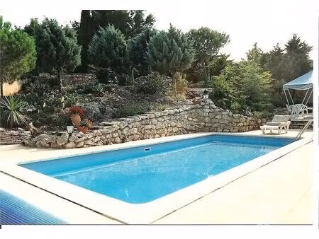 villa familiale dans les hauteurs de narbonne