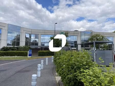 location bureau villepinte 93420
