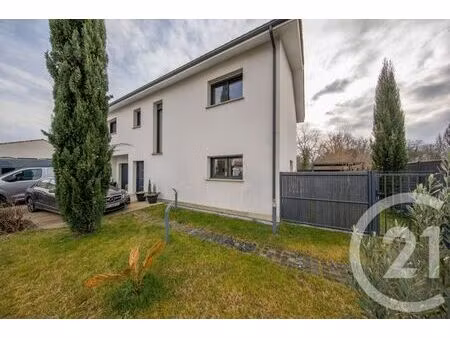 maison à vendre - 4 pièces - 136 10 m2 - blanquefort - 33 - aquitaine