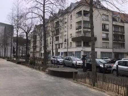 location parking meaux 77100